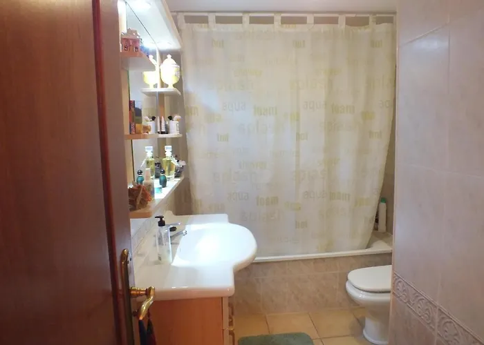 Séjour chez l'habitant Casa Nea *