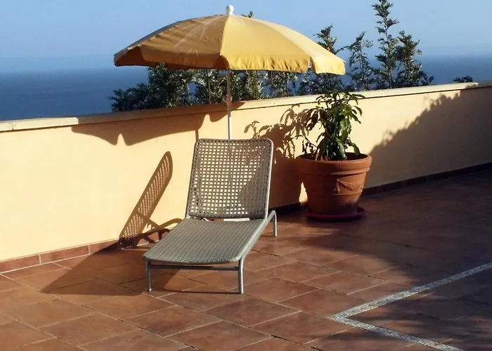 Séjour chez l'habitant Casa Nea *