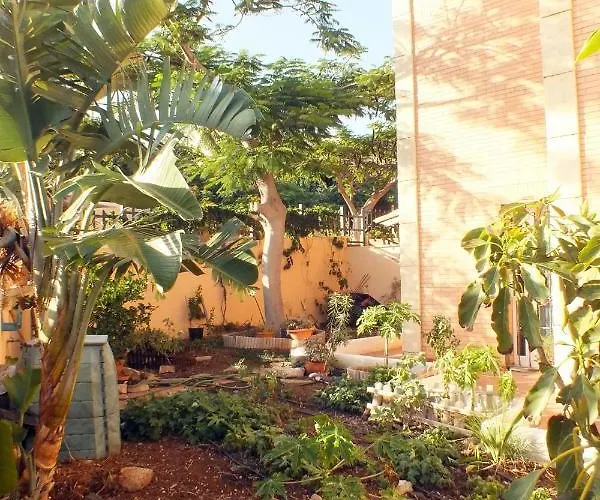 Séjour chez l'habitant Casa Nea *