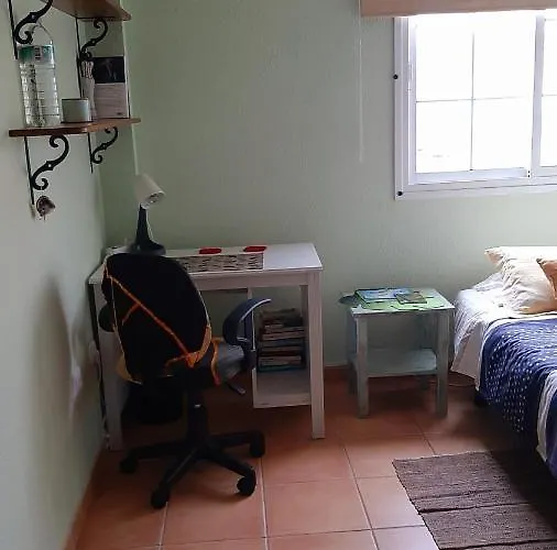 Проживание в семье Casa Nea